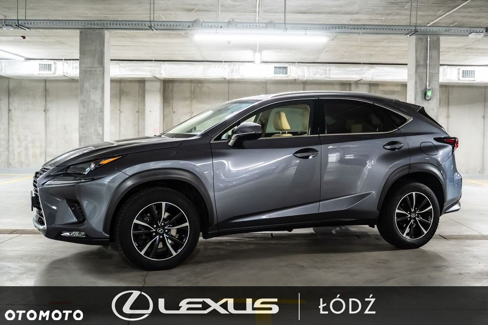 Lexus NX 300 Prestige AWD - 1
