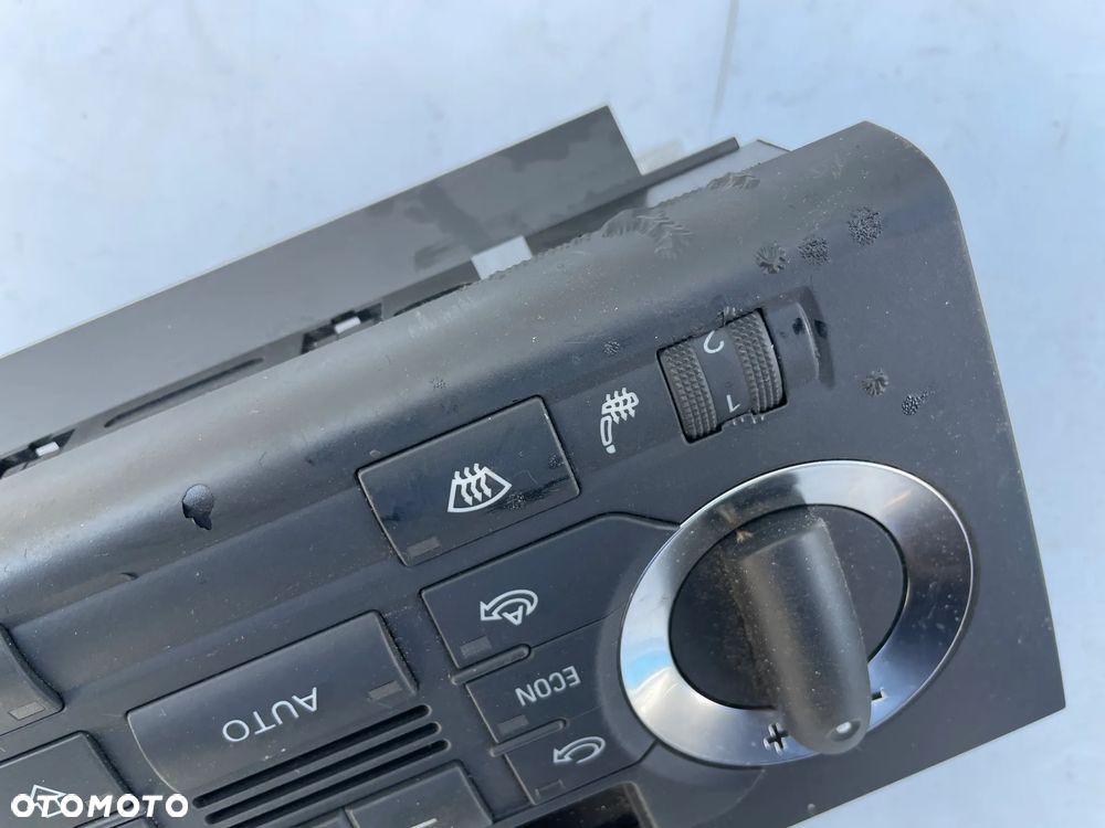 Panel klimatyzacji nawiewu Audi A3 8P 8P0820043N - 3