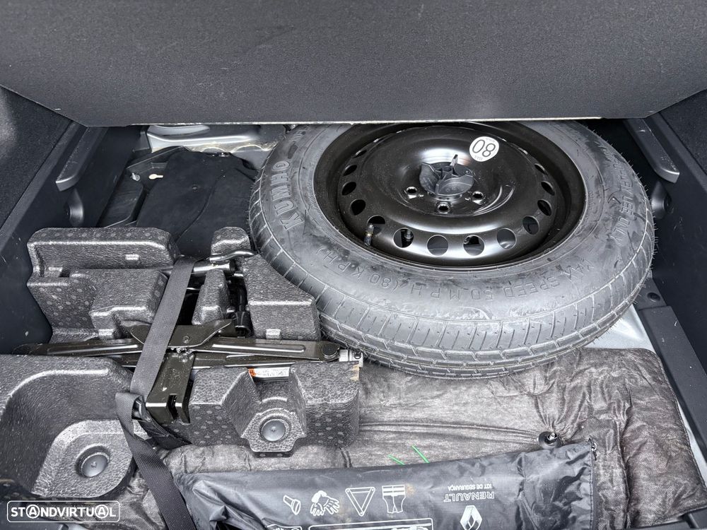 Renault Arkana 1.6 E-Tech Intens - 30