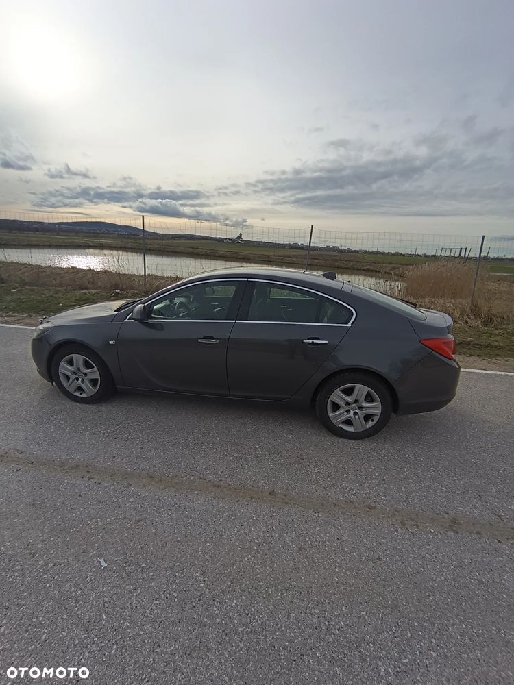 Opel Insignia 2.0 CDTI Cosmo - 19