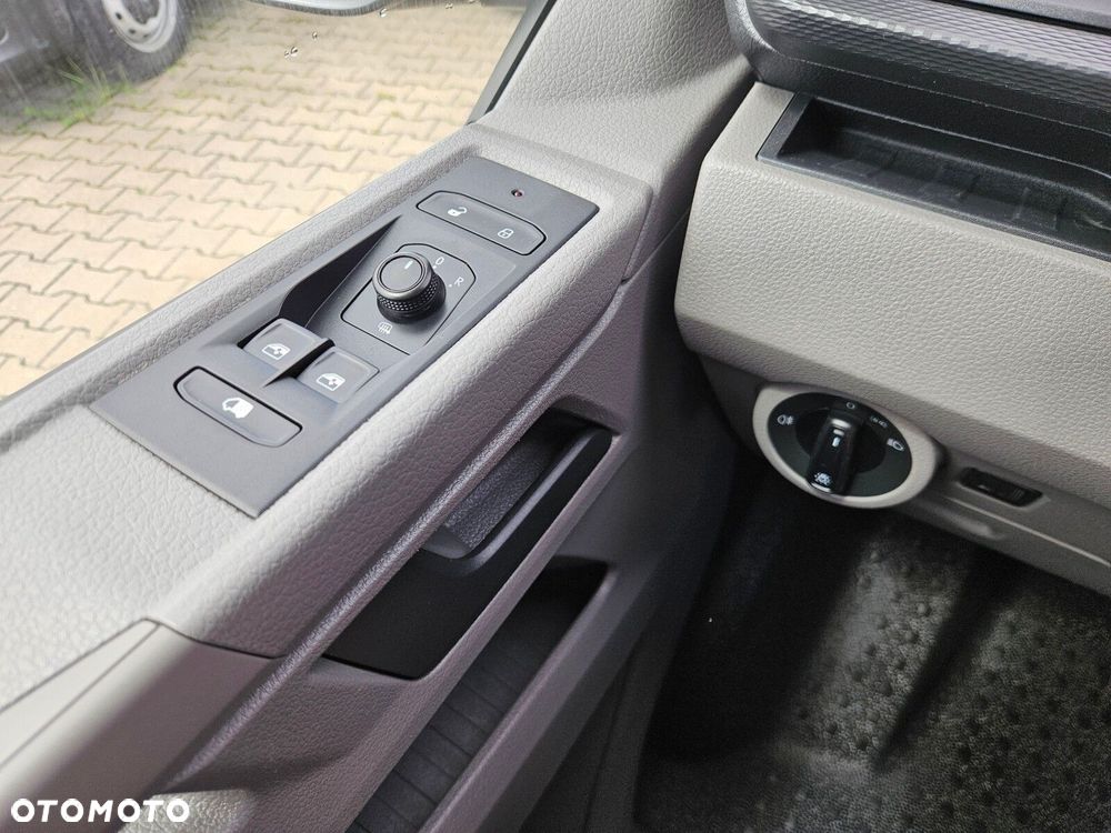 Volkswagen Transporter L2H1 *89900zł NETTO* Brygadówka 5 osób 2.0TDi/150KM - 18