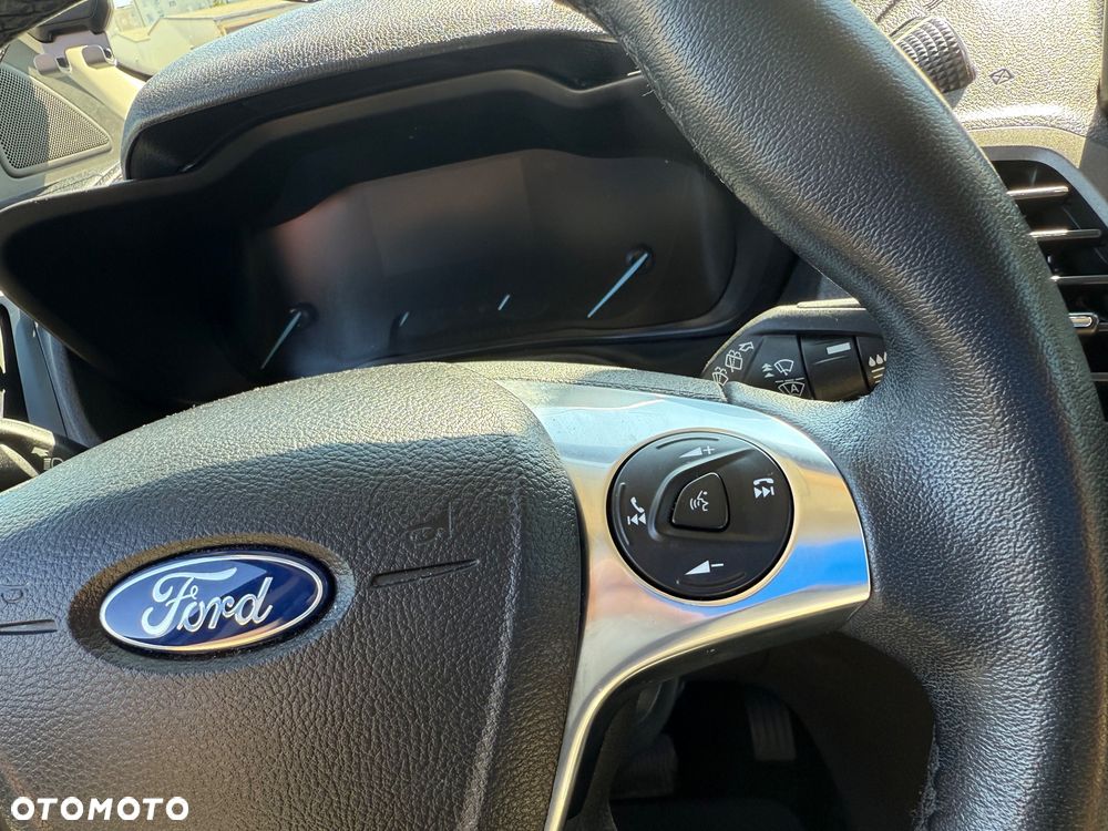 Ford Tourneo Connect Grand 1.5TDCi Start/Stop Titanium - 34