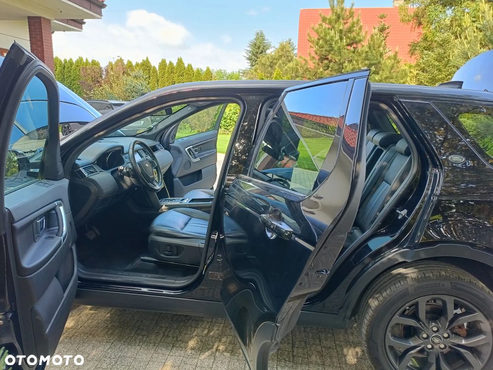 Land Rover Discovery Sport 2.0 D180 R-Dynamic HSE - 12