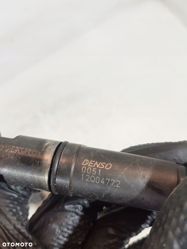 wtryskiwacz vea13-2370010-aab volvo 2.0d d5 s80 s40 s60 ii xc60 xc90 xc40 - 13