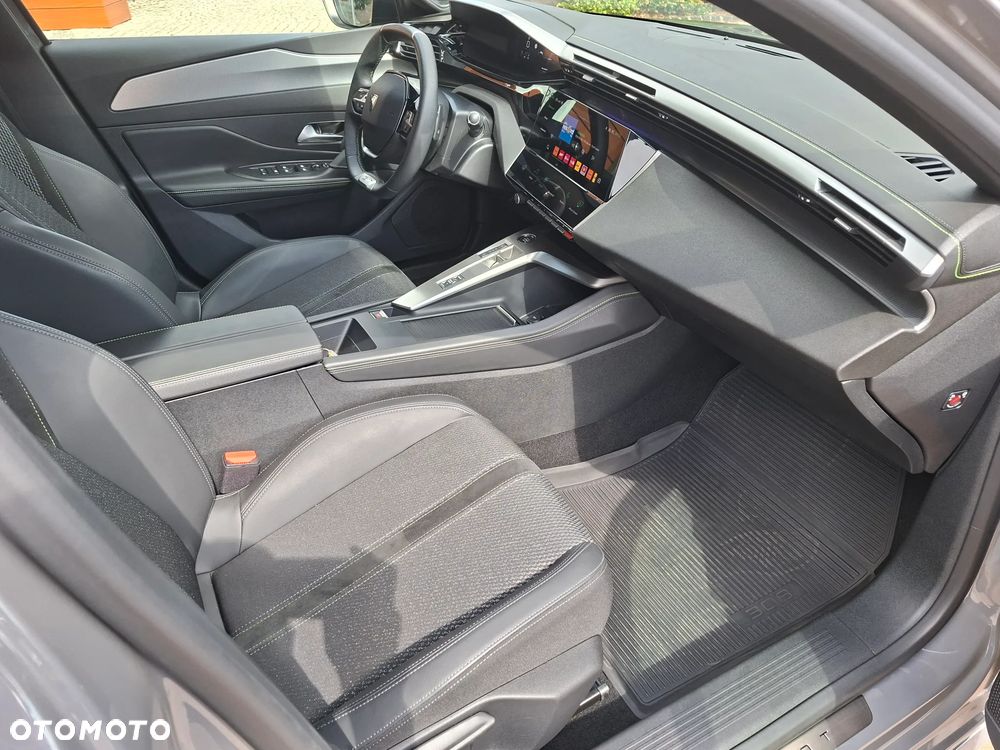 Peugeot 308 Hybrid 136 e-DSC6 GT - 17
