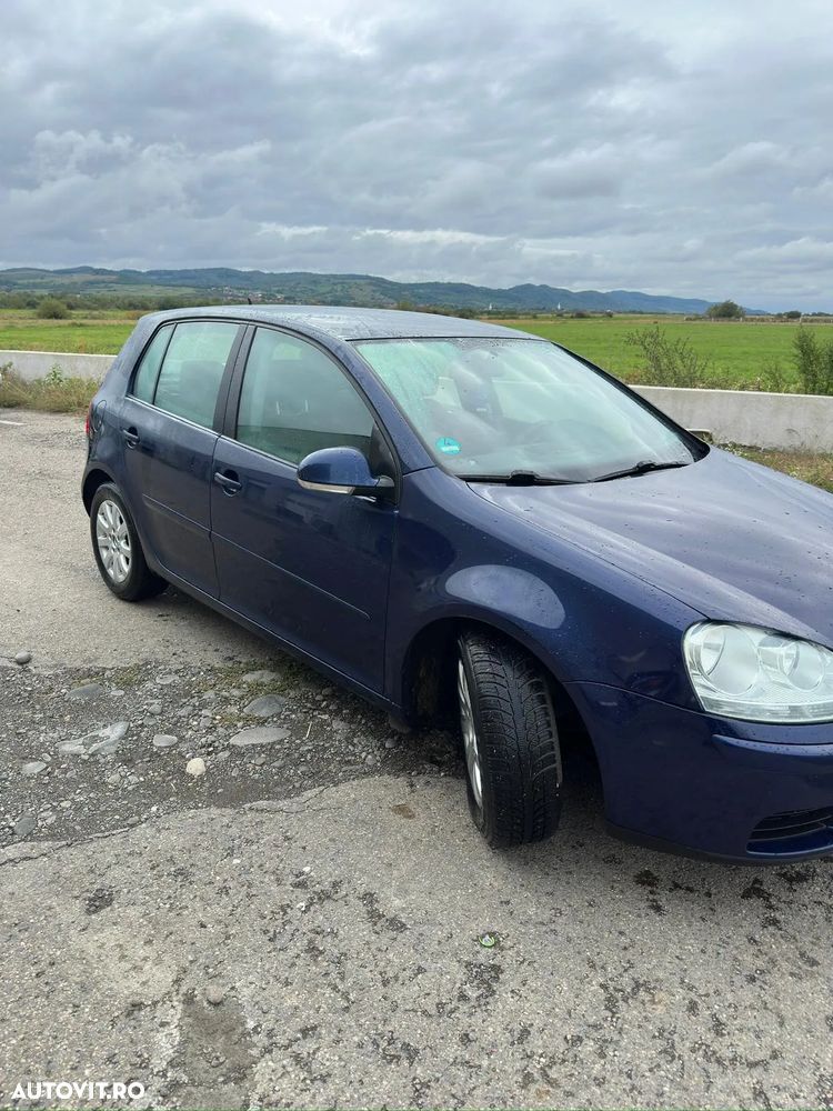 Volkswagen Golf - 16