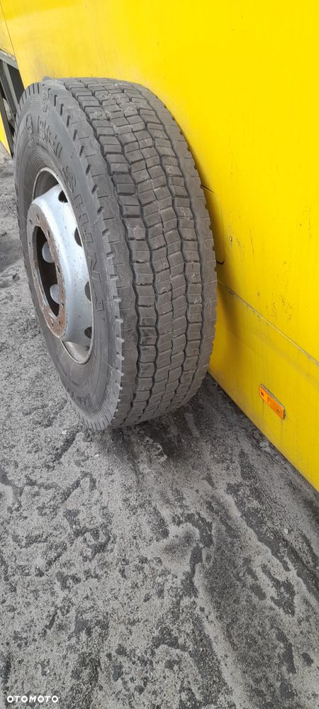koło volvo 295/80R22,5 - 2