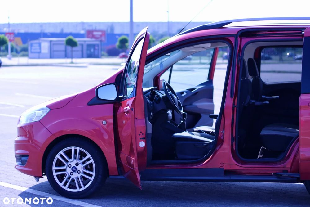 Ford Tourneo Courier 1.6 TDCi Titanium - 5