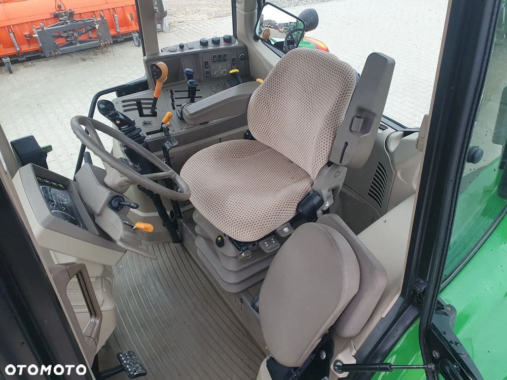 John Deere 6115 M - 10