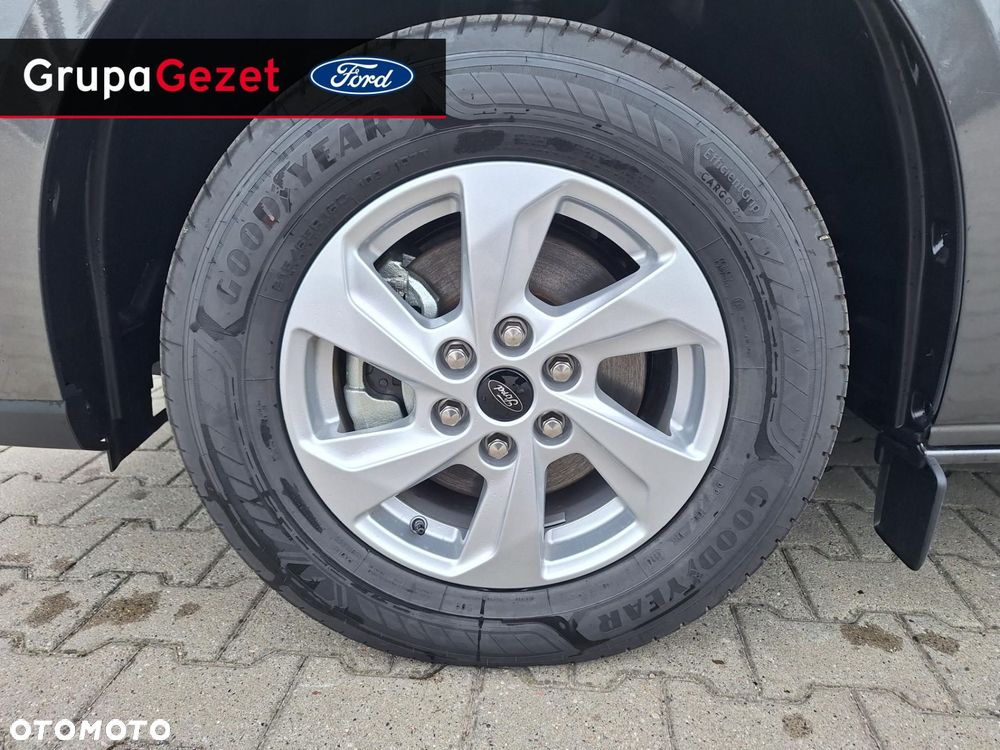 Ford Transit Custom - 13
