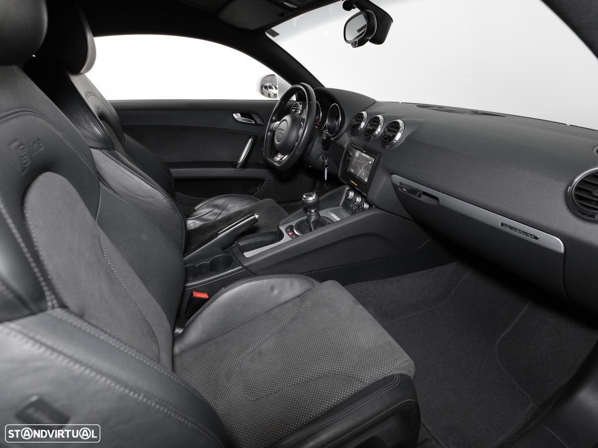 Audi TT Coupé - 10
