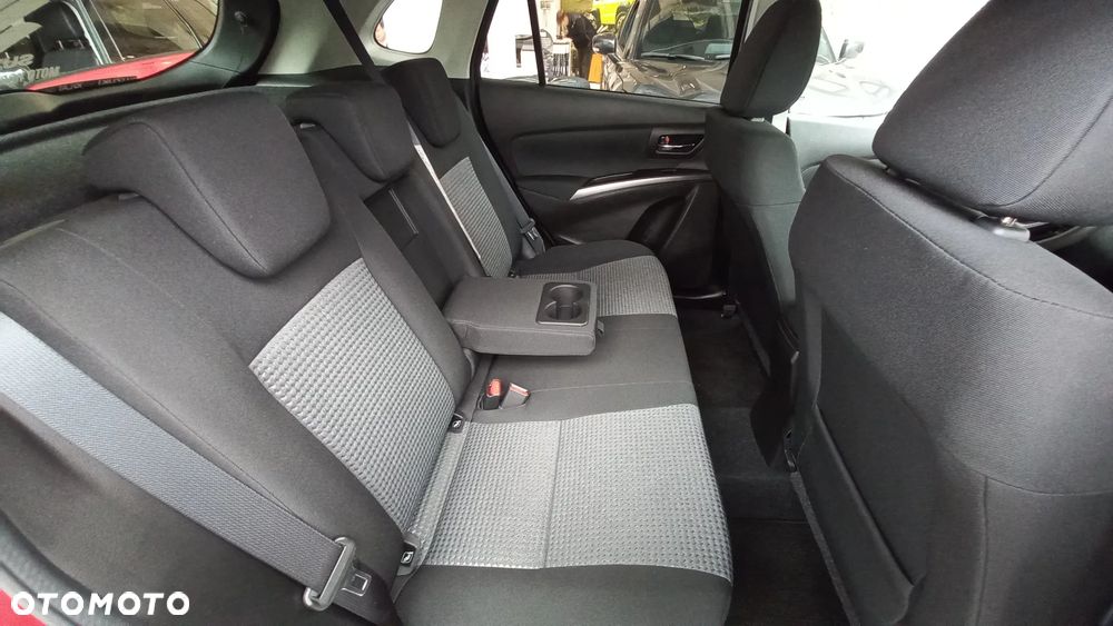 Suzuki S-Cross 1.4 BoosterJet mHEV Premium Plus SP - 28