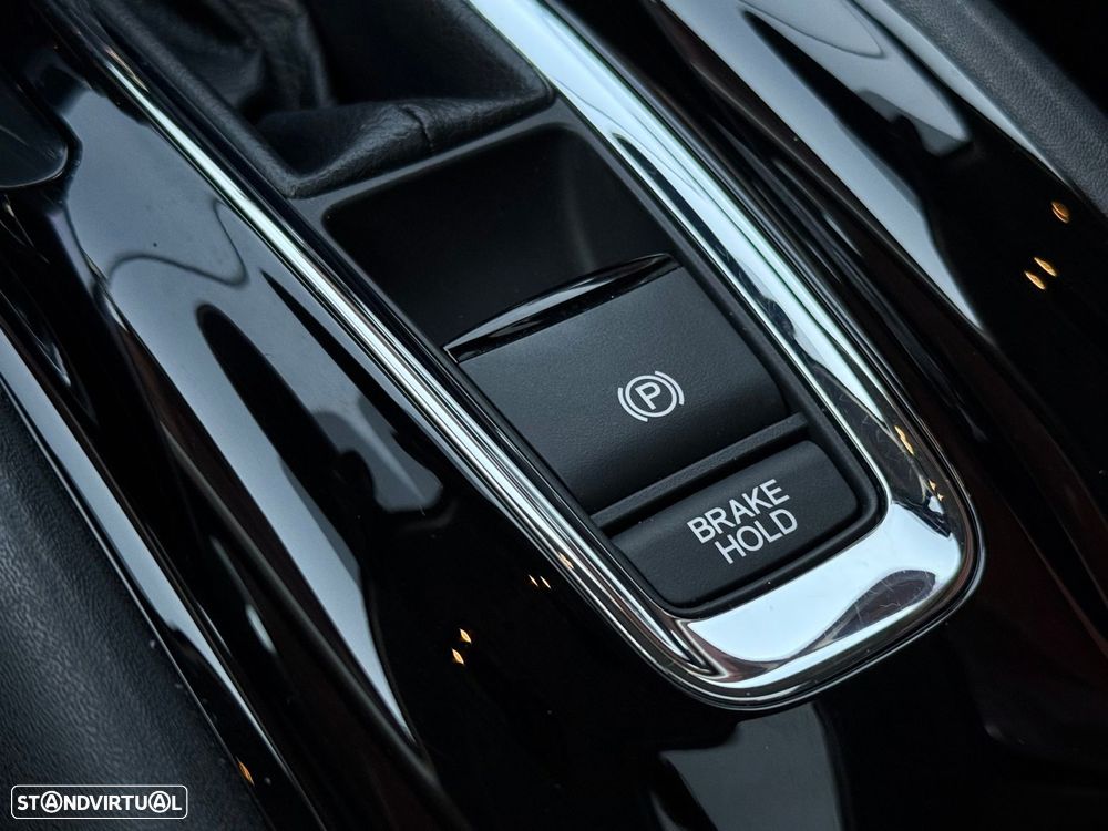 Honda HR-V 1.5 i-VTEC Executive CVT - 17