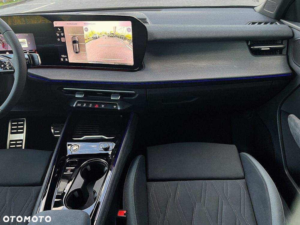 Audi Q3 Sportback - 28