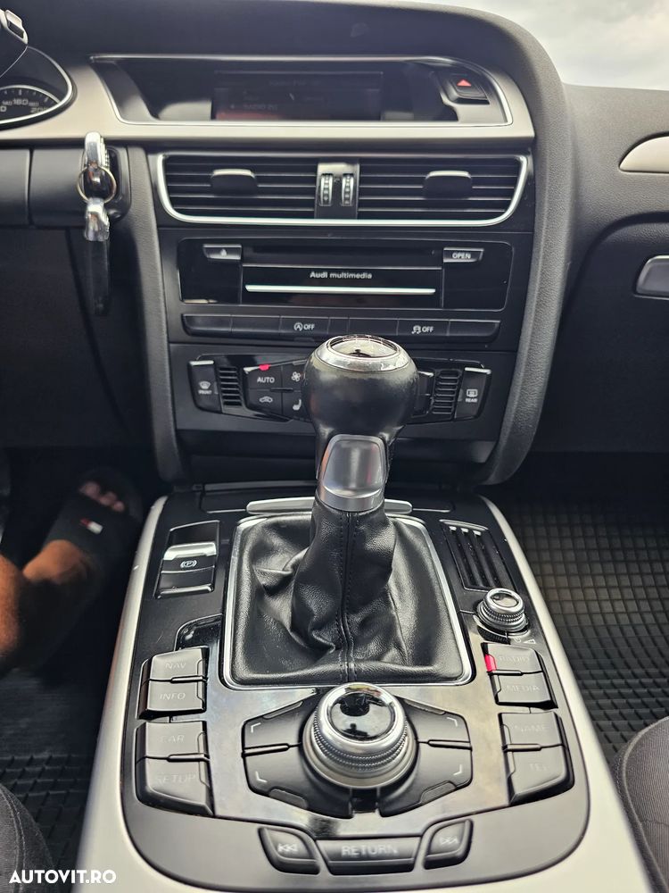 Audi A4 Avant 2.0 TDI - 11