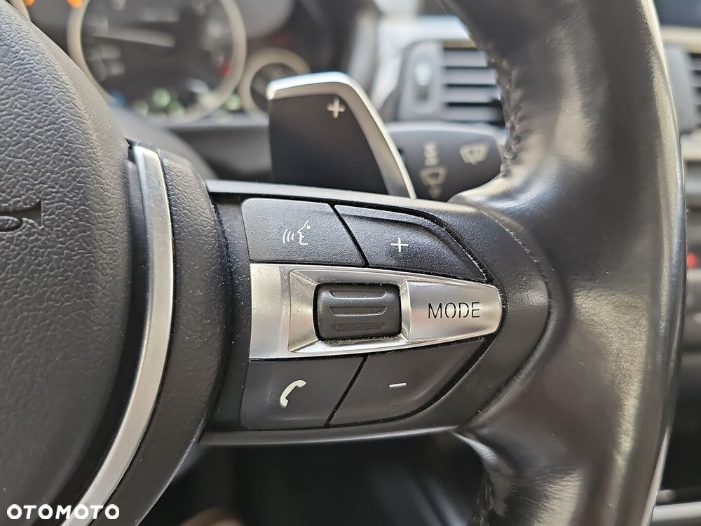 BMW Seria 3 328i xDrive - 13