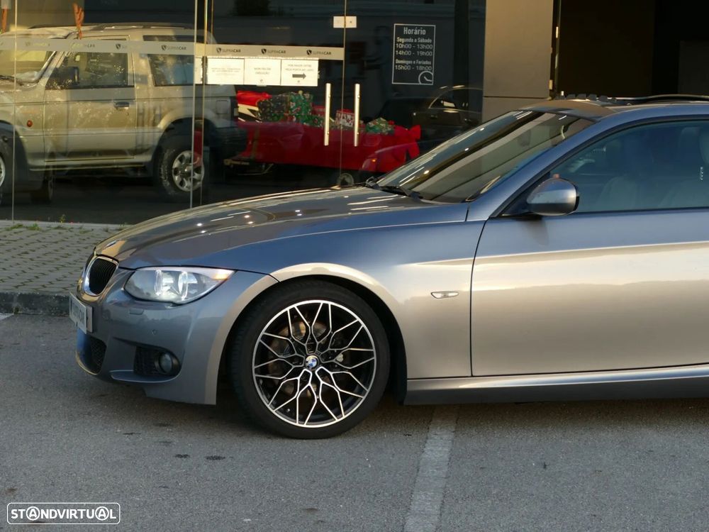 BMW 320 d Coupe - 12
