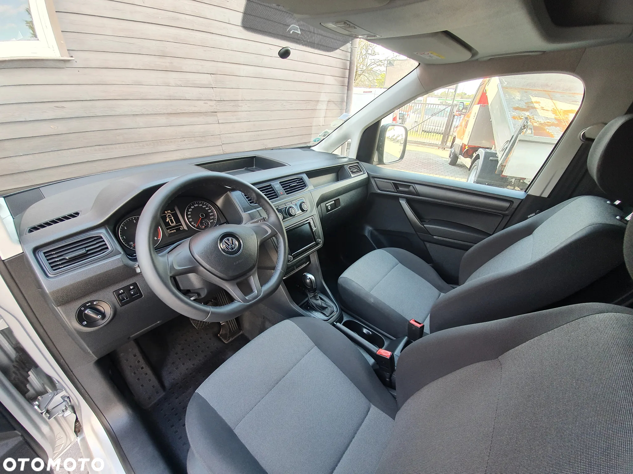 Volkswagen CADDY - 13