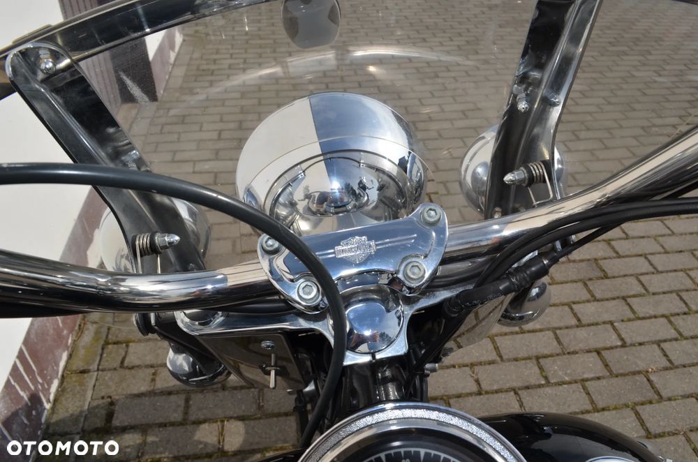Harley-Davidson Softail Heritage Classic - 28