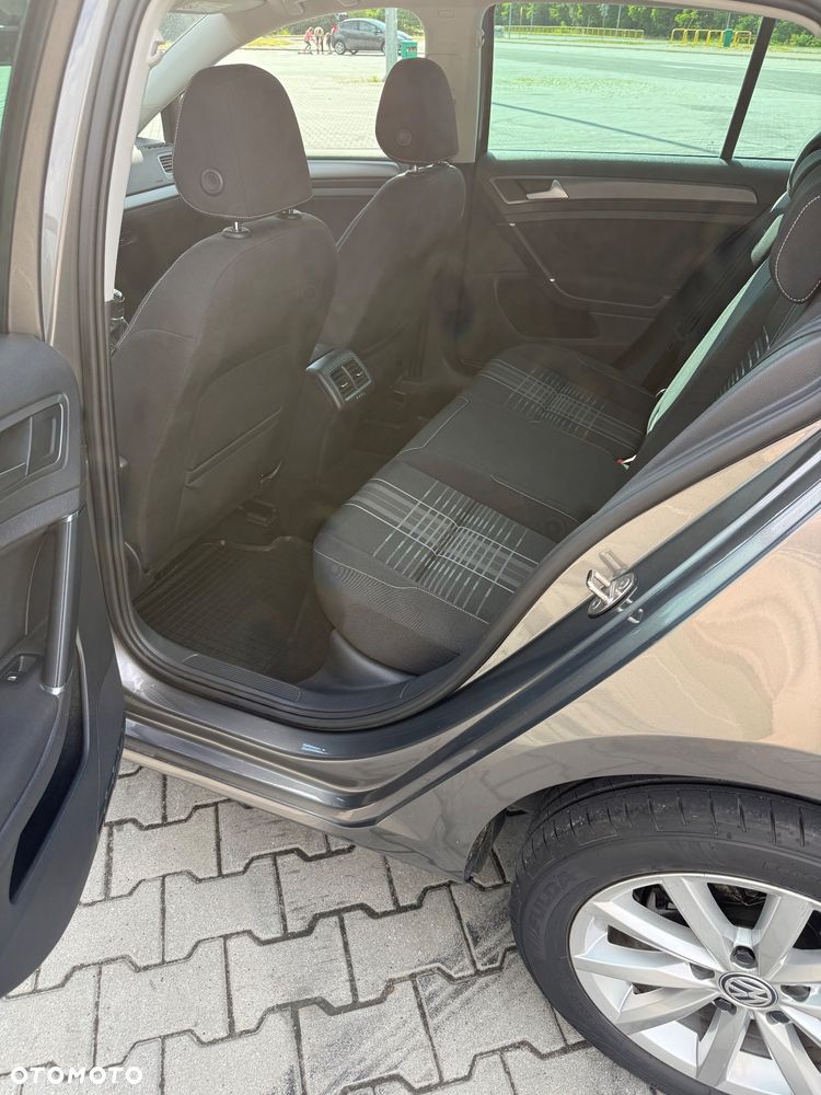 Volkswagen Golf 1.6 TDI 4Motion BlueMotion Technology Lounge - 20