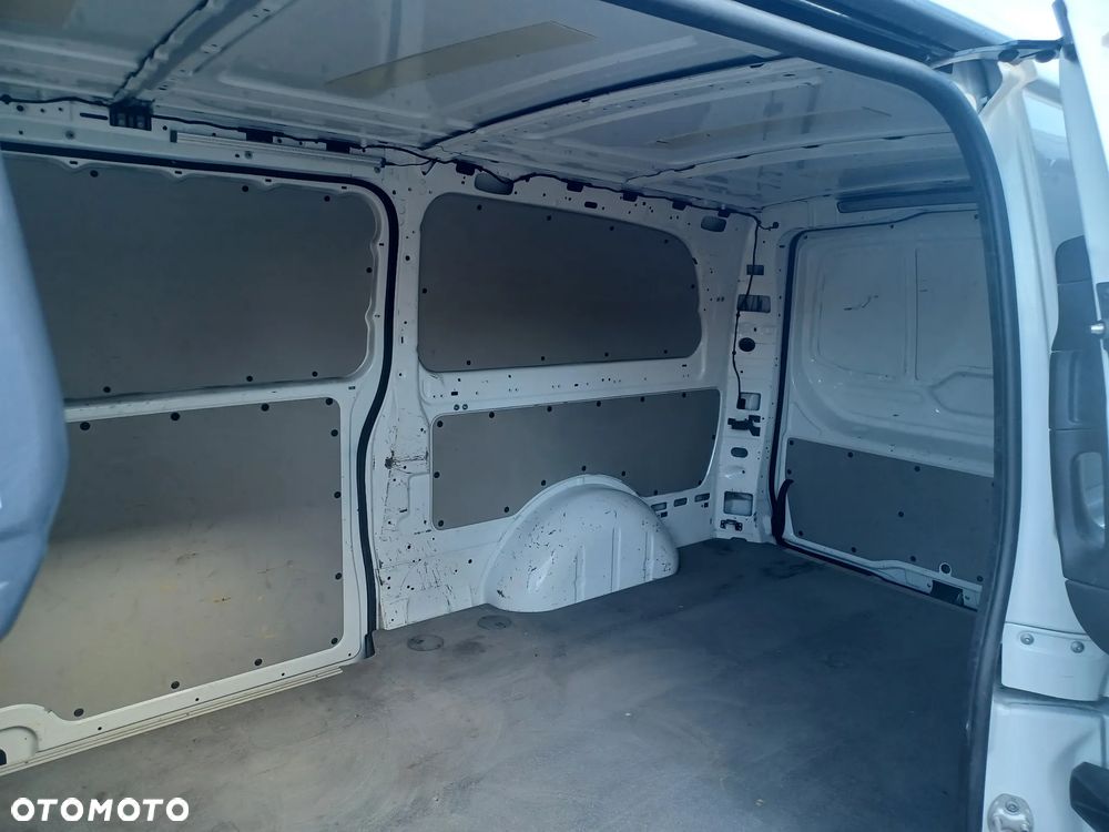 Mercedes-Benz VITO - 4