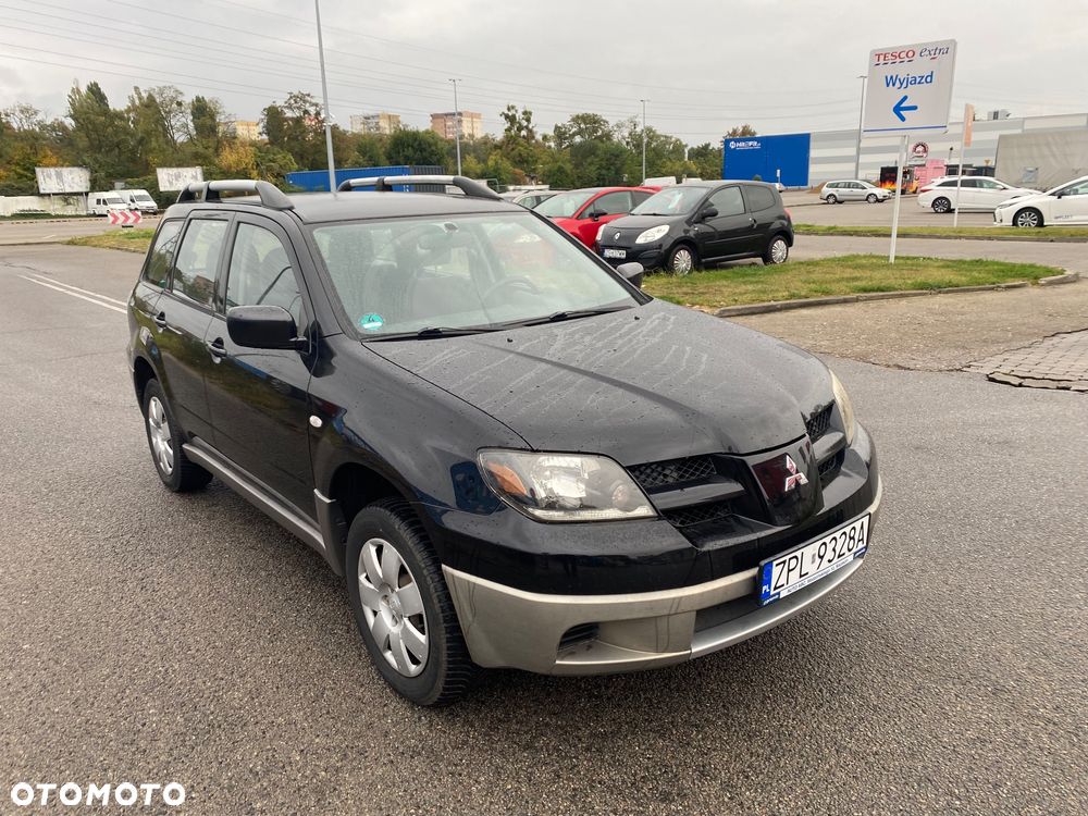 Mitsubishi Outlander 2.0 Comfort 4WD - 4