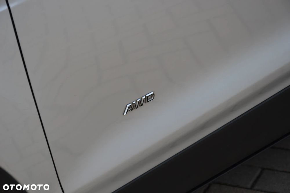 Ford Kuga 2.0 TDCi 4WD Titanium - 4