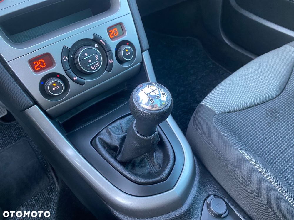 Peugeot 308 - 22