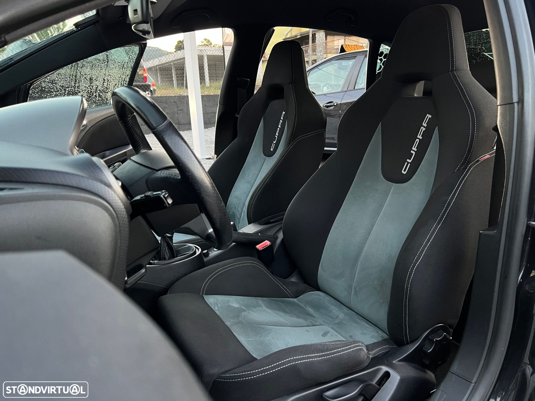 SEAT Leon 2.0 T FSI Cupra R - 12