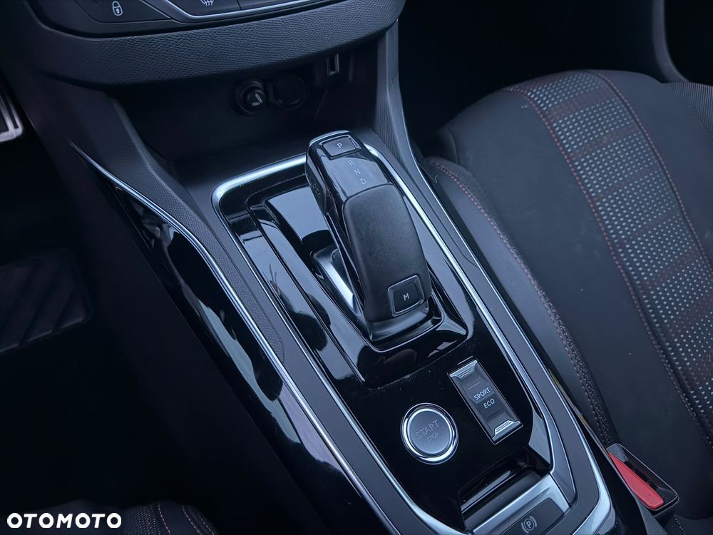 Peugeot 308 PureTech 130 GPF EAT8 Stop & Start GT Pack - 18
