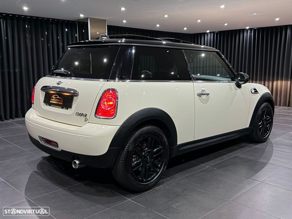 MINI 3 Portas Cooper D - 8