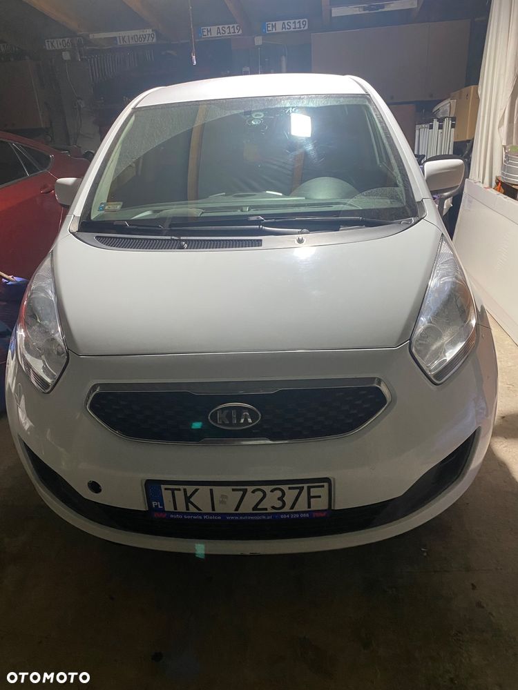 Kia Venga - 3