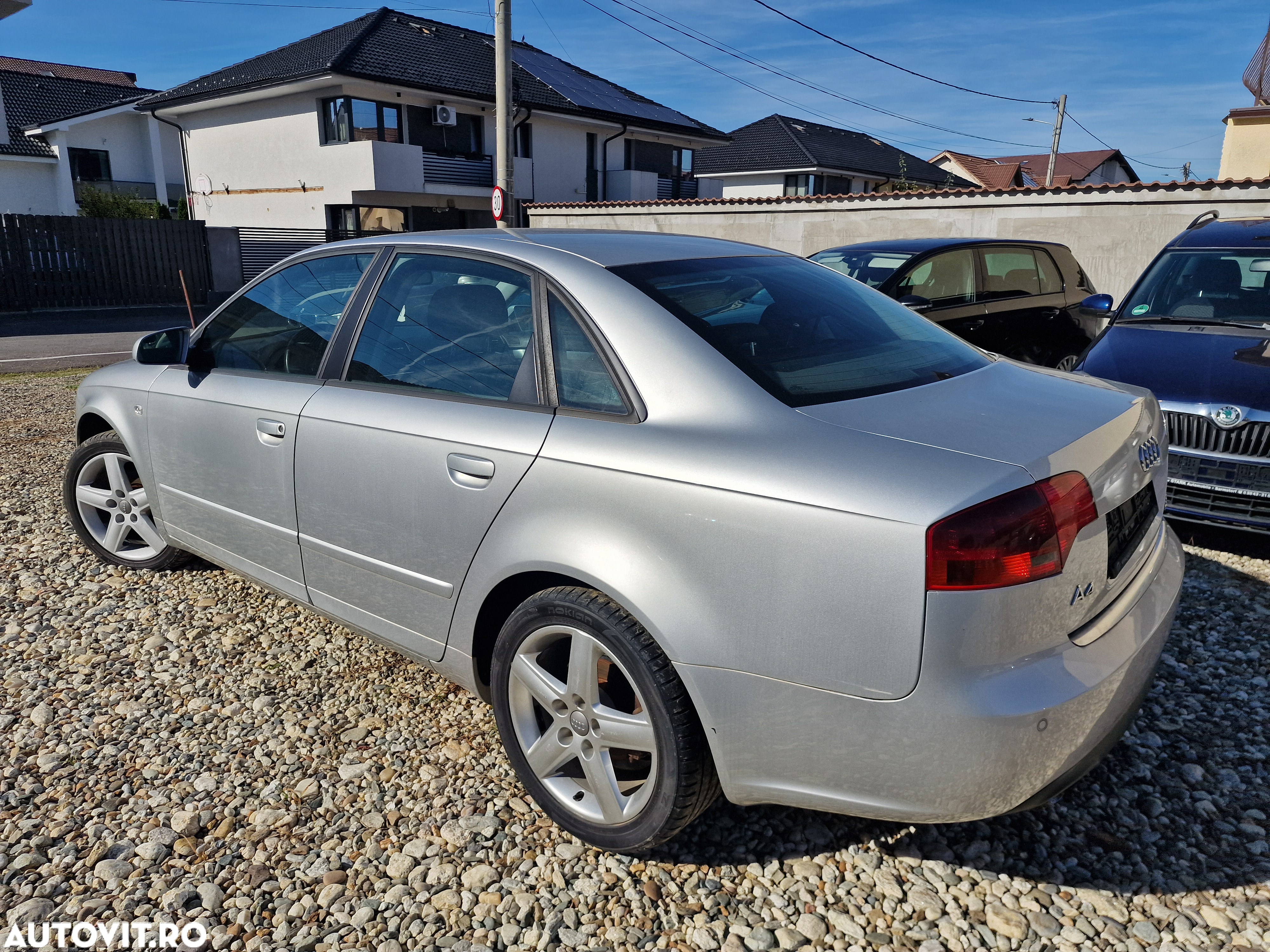 Audi A4 - 4