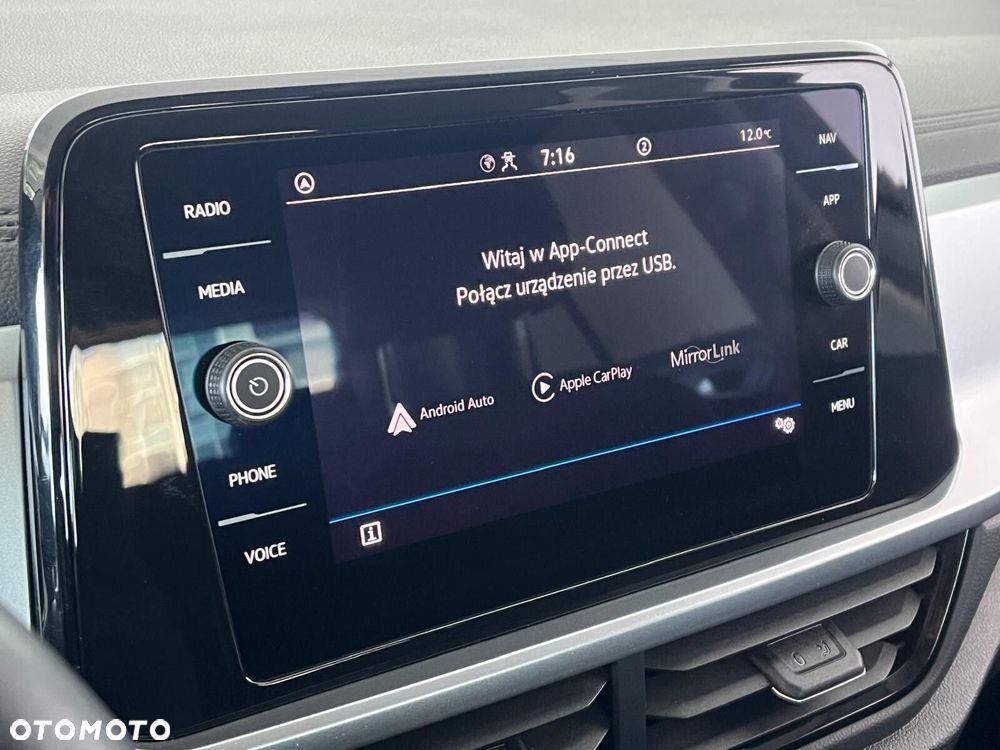 Volkswagen T-Roc 1.5 TSI Life DSG - 24