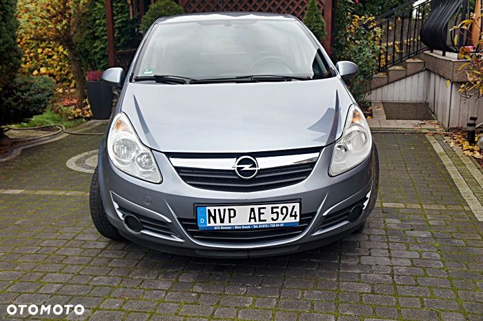 Opel Corsa 1.0 12V Selection 110 Jahre - 2