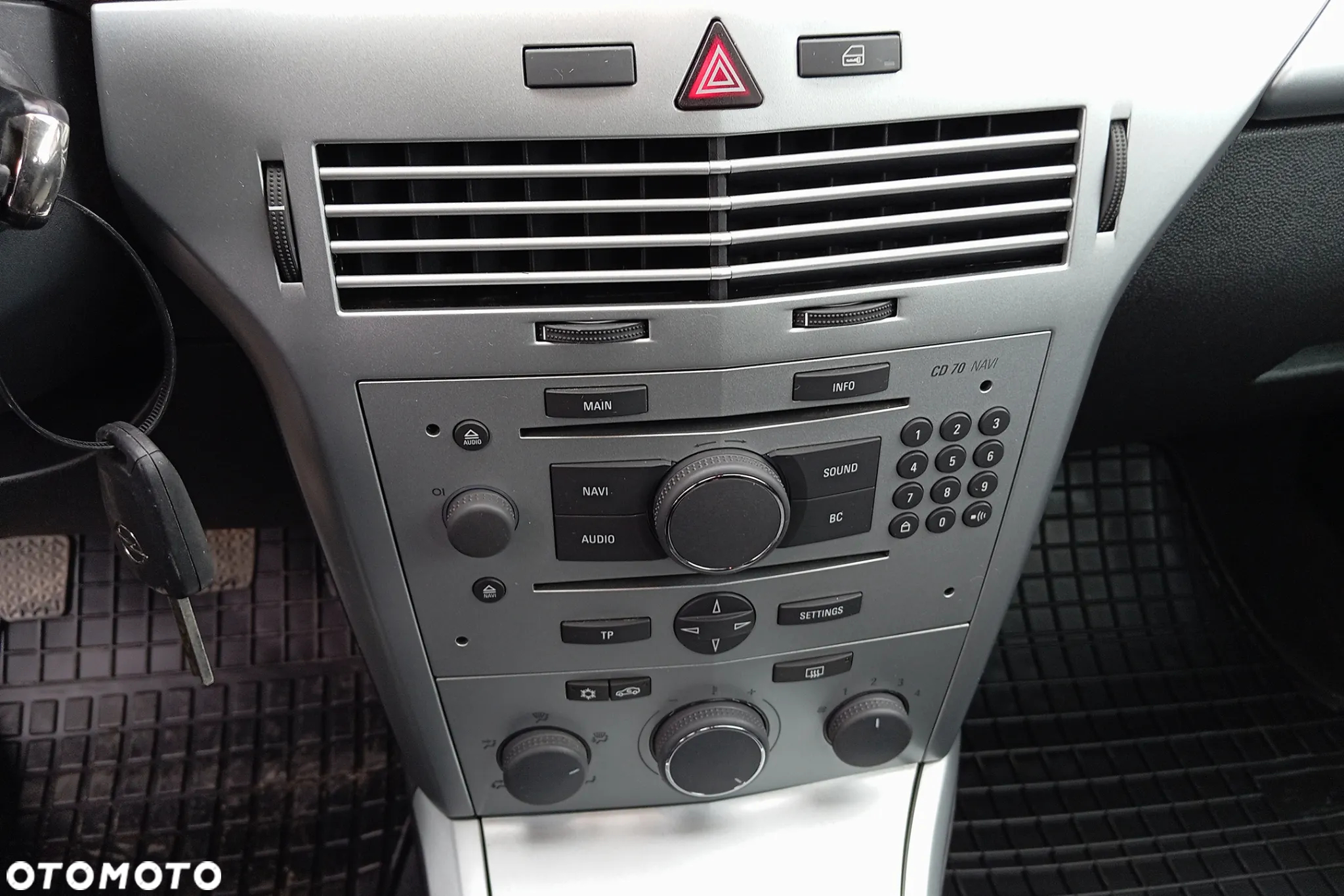 Opel Astra 1.6 - 25