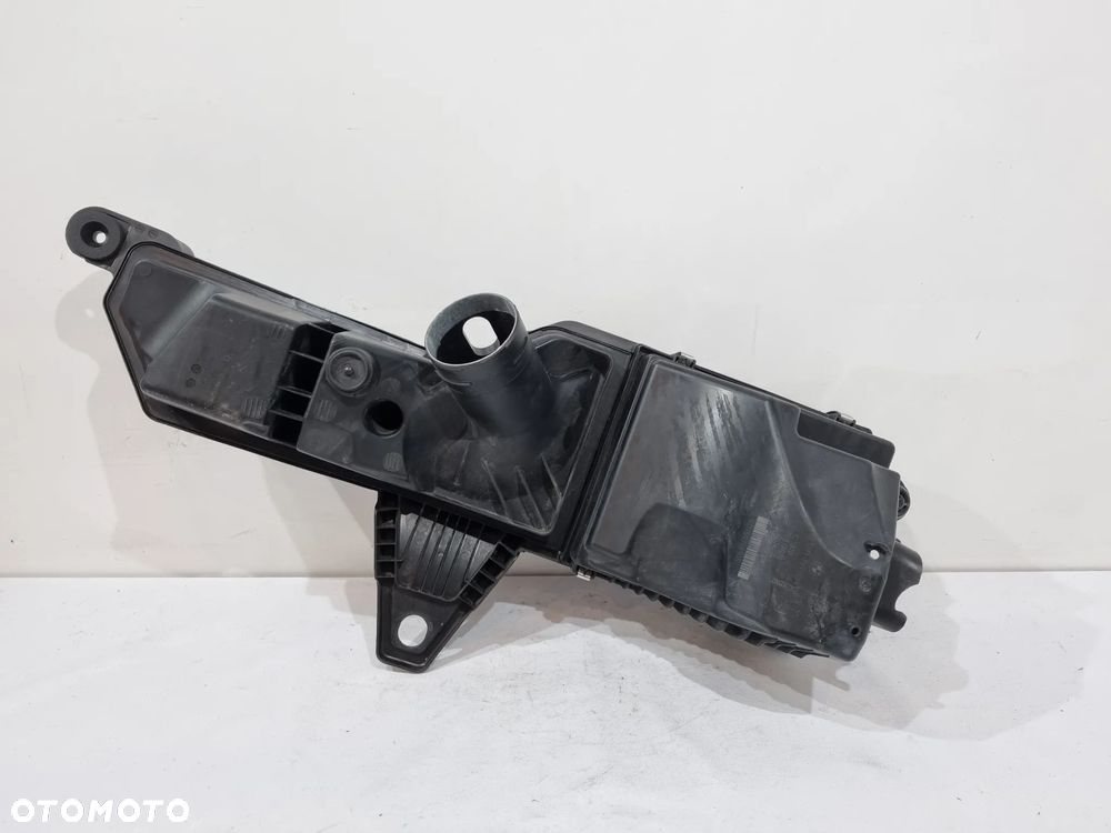 BMW F20 F21 F30 F31 F32 F33 F34 F36 OBUDOWA FILTRA POWIETRZA 7597589 70516658 - 4