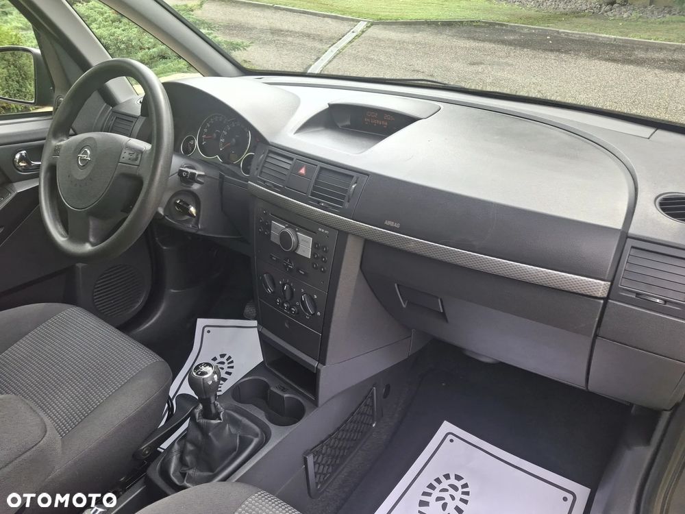 Opel Meriva 1.6 16V Easytronic Cosmo - 19
