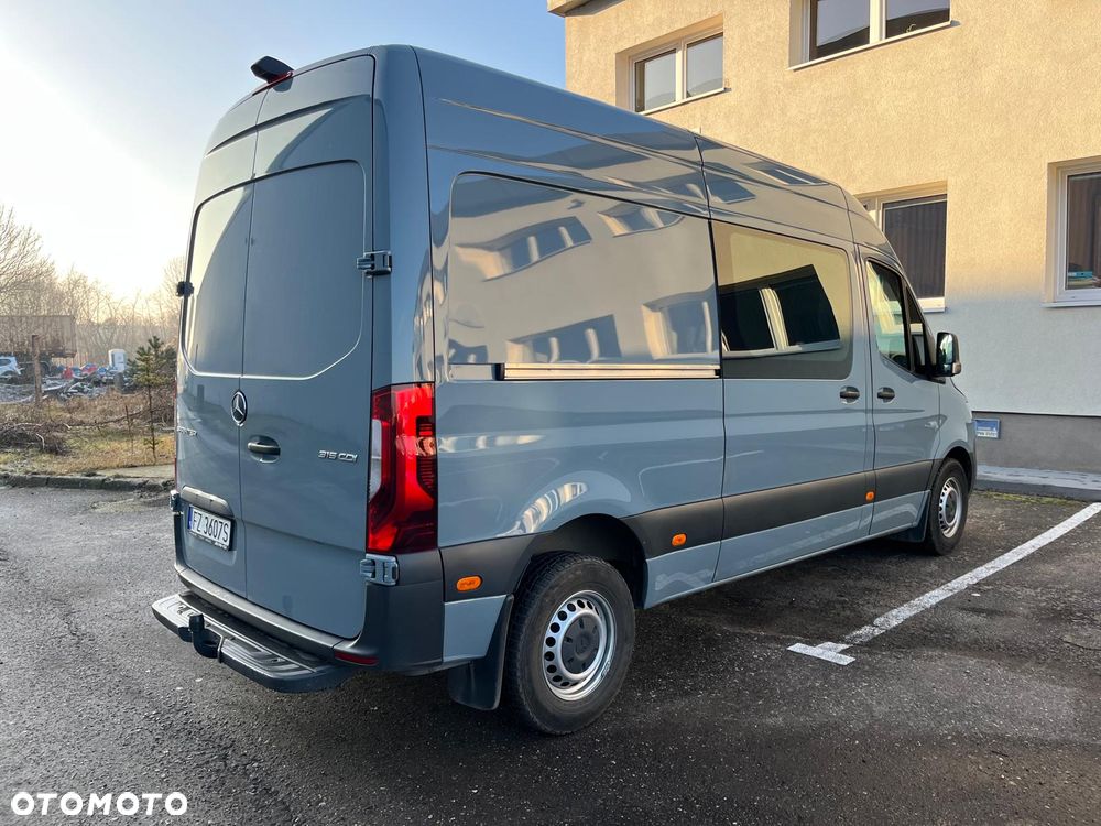 Mercedes-Benz Sprinter - 3