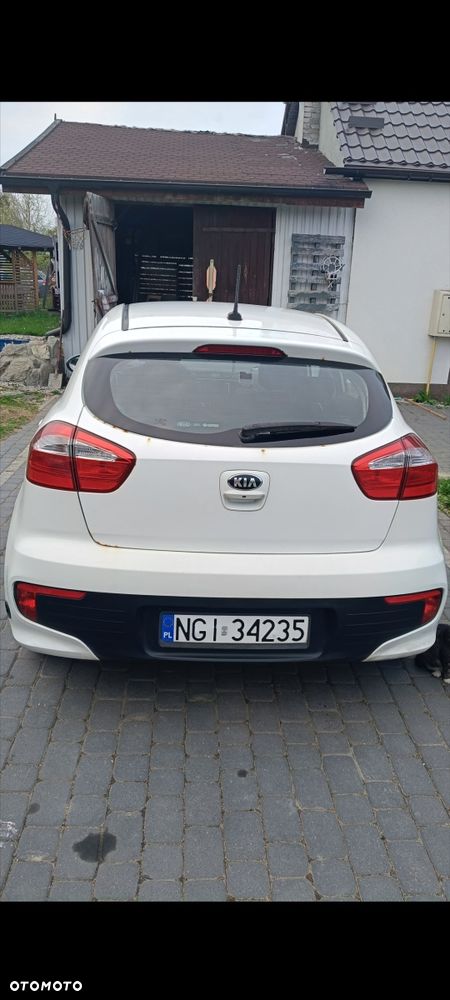 Kia Rio - 3