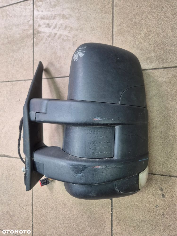 LUSTERKO LEWE IVECO DAILY III IV LIFT  11-14r. - 6