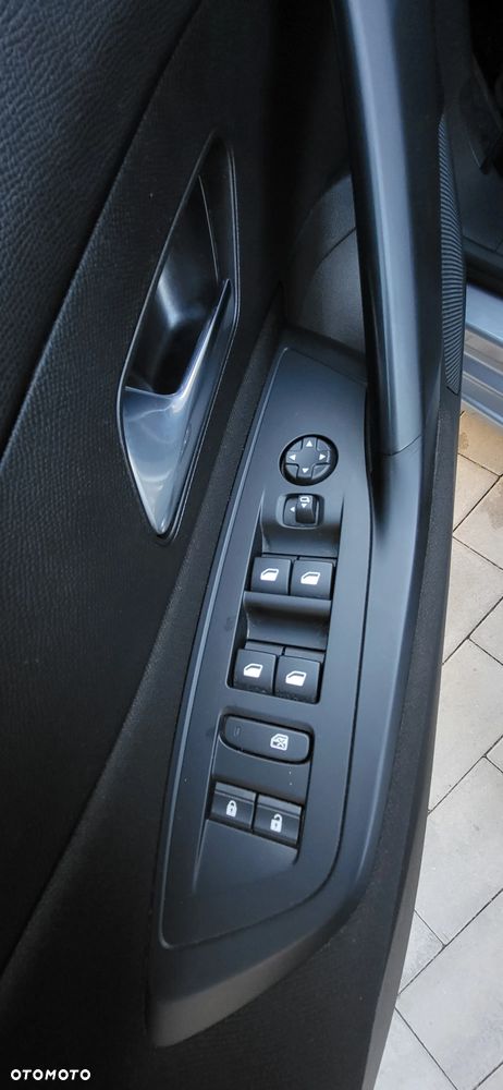 Peugeot 308 - 17