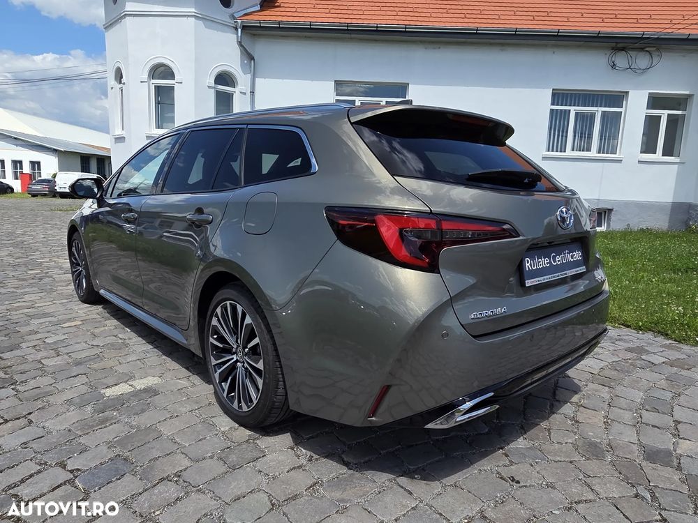 Toyota Corolla 1.8 HSD TS Dynamic - 11