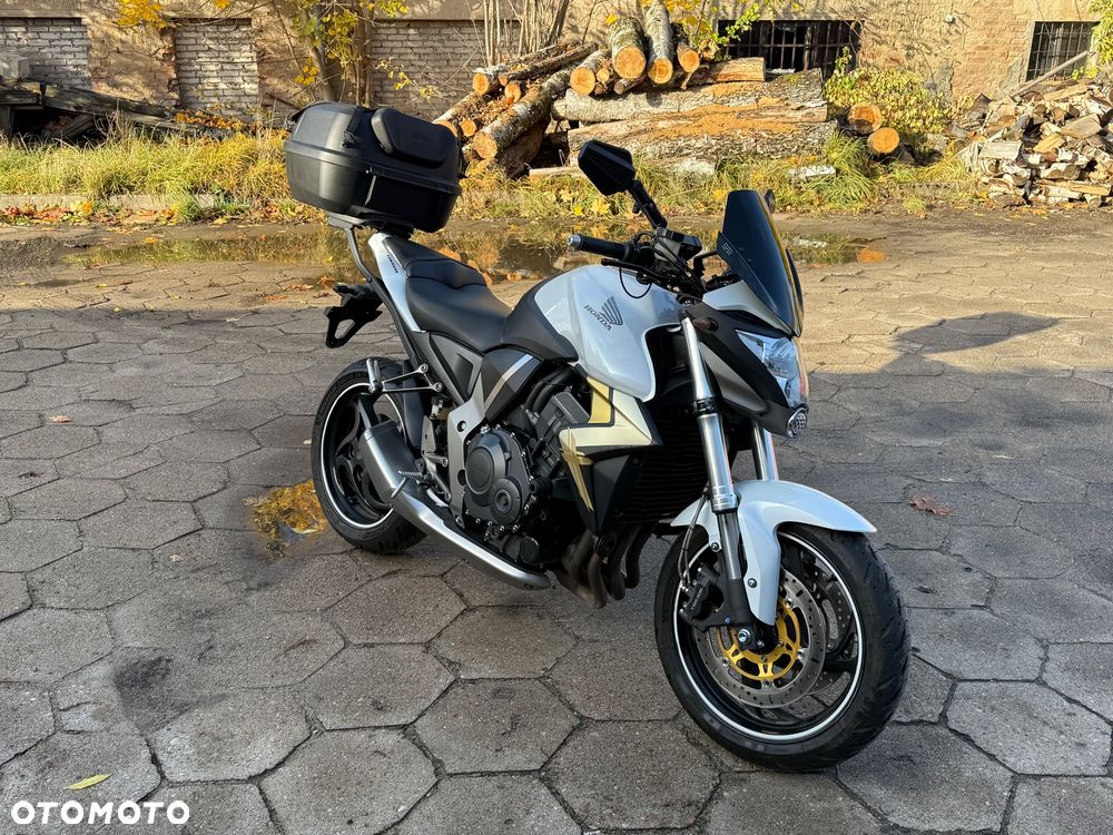 Honda CB - 2
