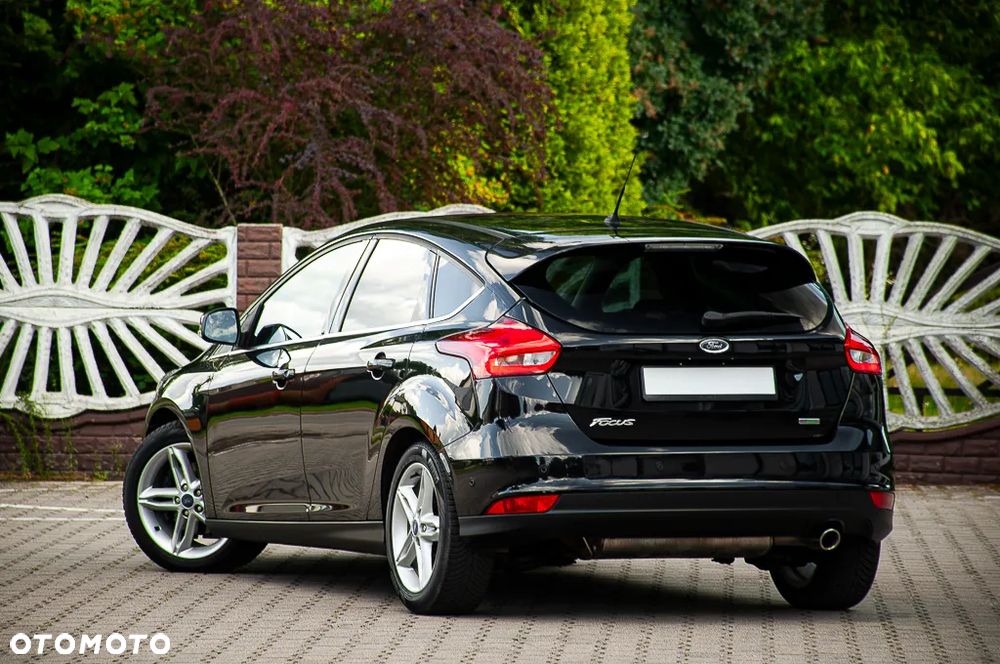 Ford Focus - 36