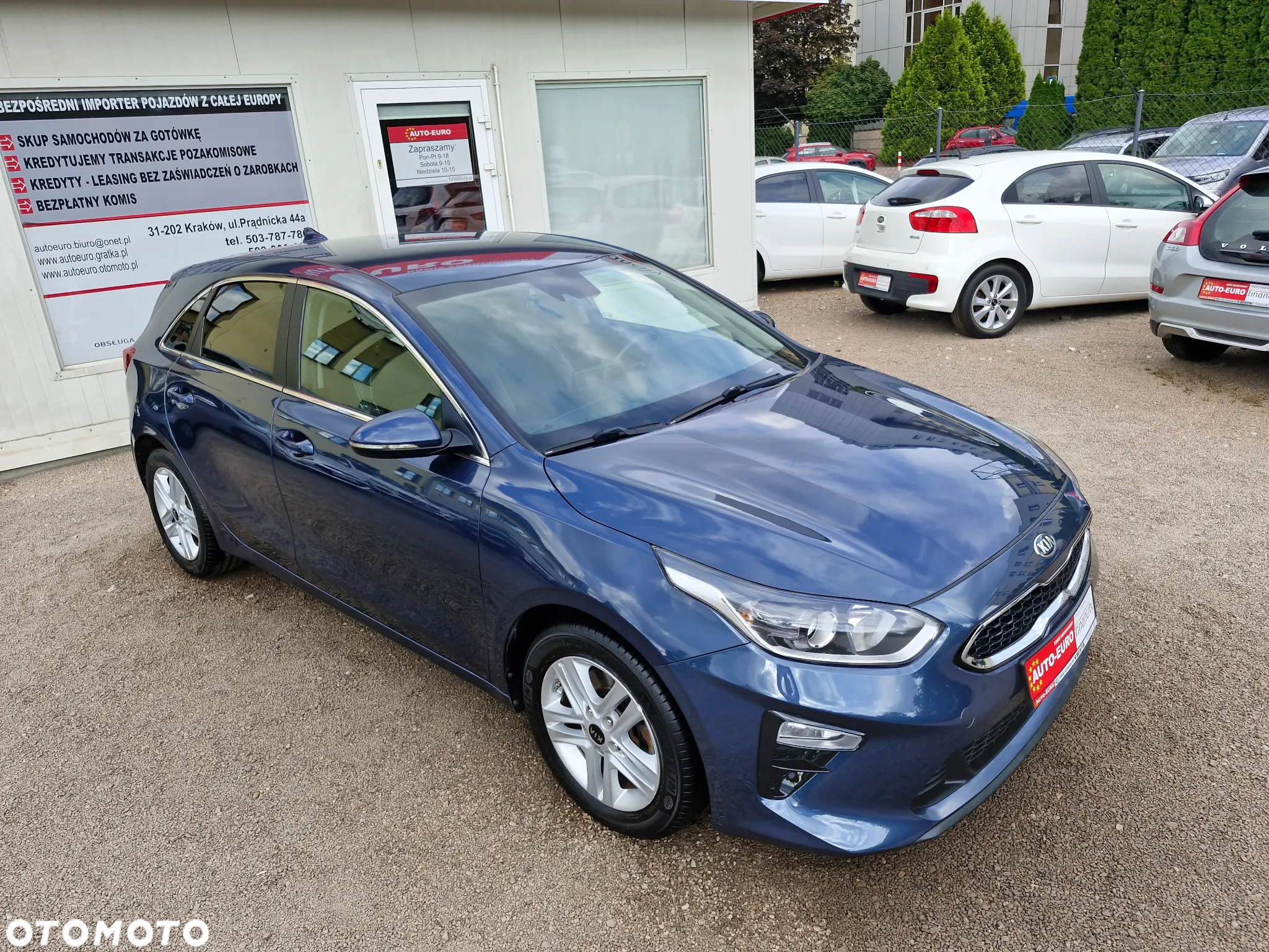 Kia Ceed - 9