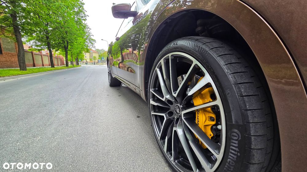 Maserati Levante GTS - 27