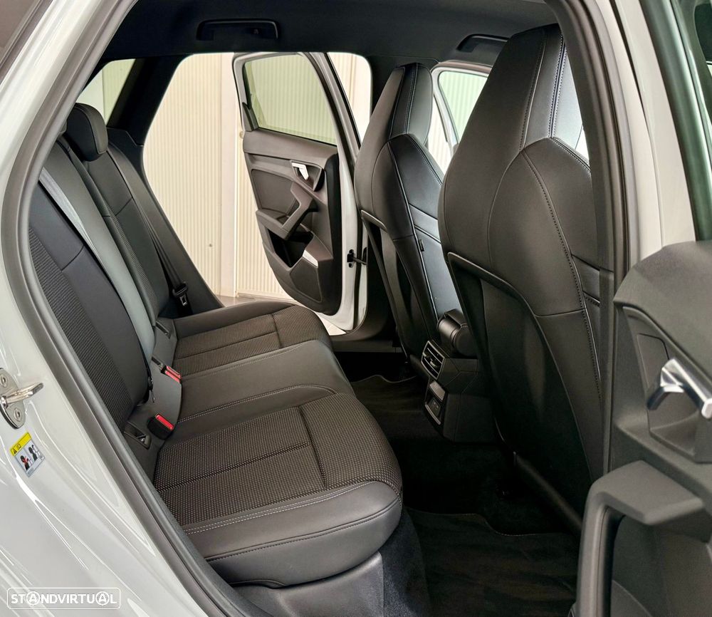 Audi A3 Sportback 40 TFSIe S line - 37