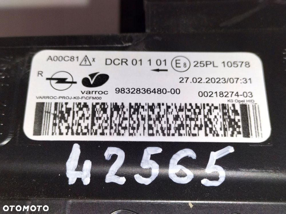 lampa przednia reflektor prawy opel zafira d 19- vivaro c 19- xenon - 8