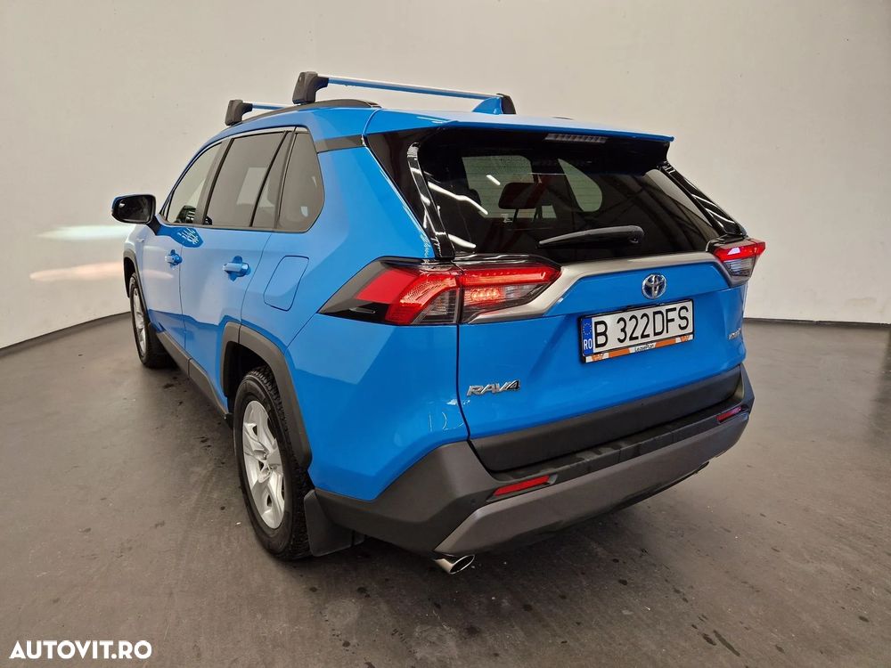 Toyota RAV4 - 2